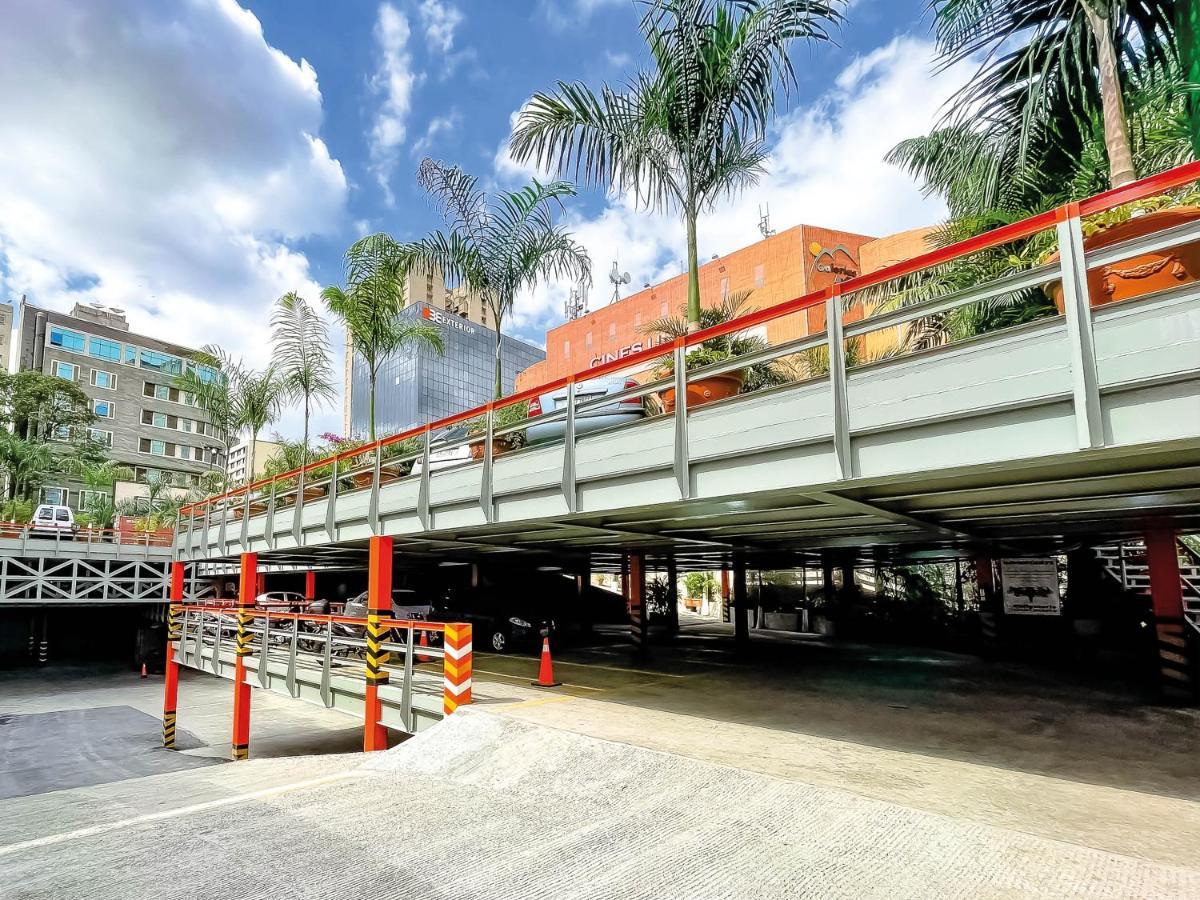 Waldorf Hotel Caracas Bagian luar foto